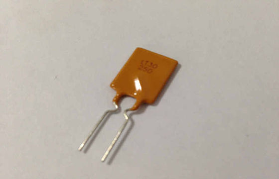 30V 2,5A PPTC bezpiecznik zwrotny