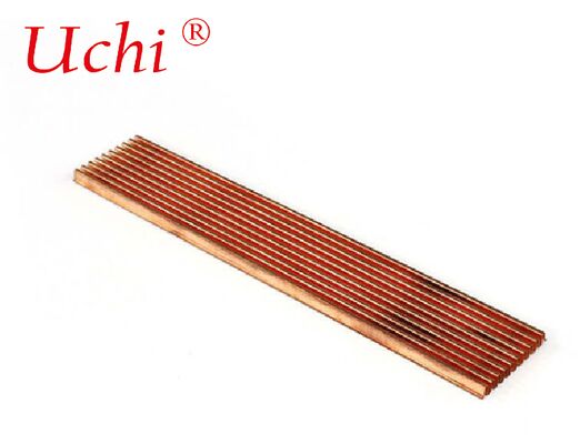 Radiator z miedzianymi żeberkami wykorzystuje doskonałą przewodność cieplną miedzi