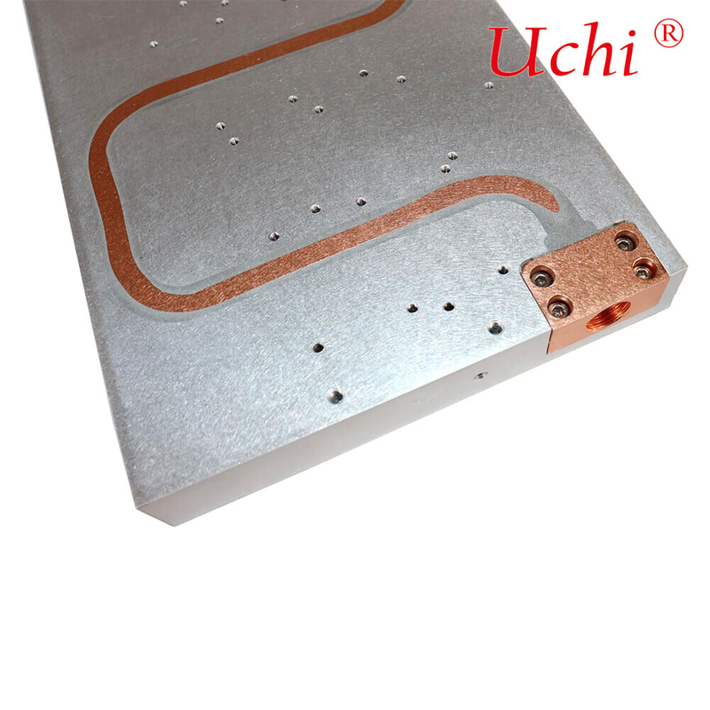 Sprzęt przemysłowy Profil aluminiowy Radiator rurowy miedziany Wysokiej mocy Radiator chłodzony wodą